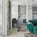 Апартаменты Pelczynskiego Comfort By Solarento